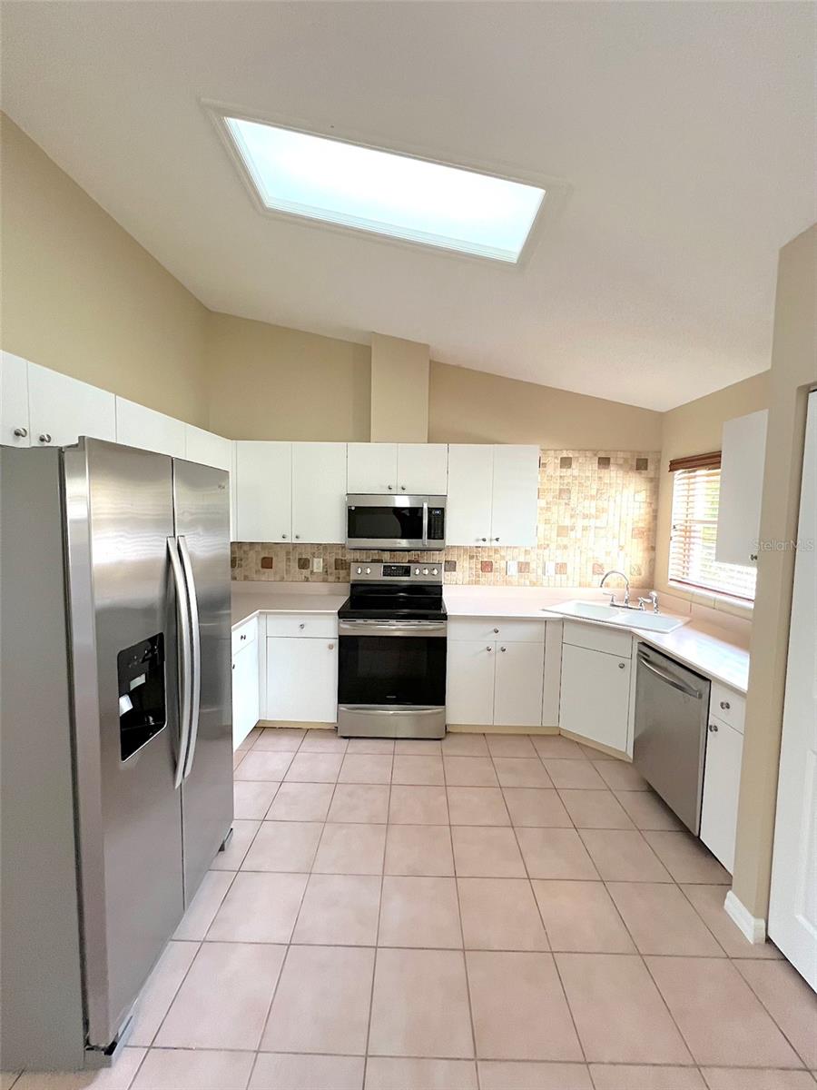 LEHIGH WOODS - Residential Lease