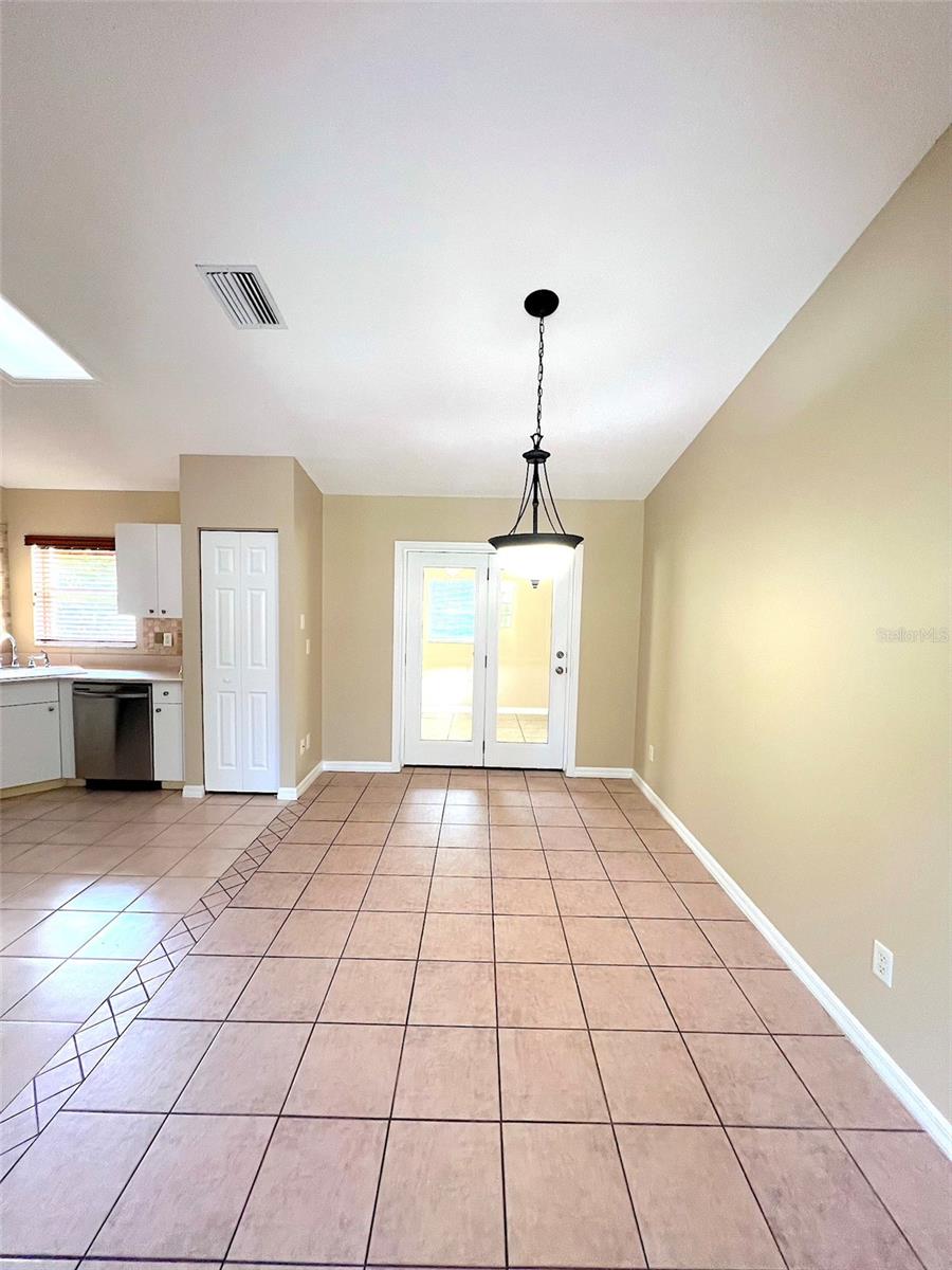 LEHIGH WOODS - Residential Lease