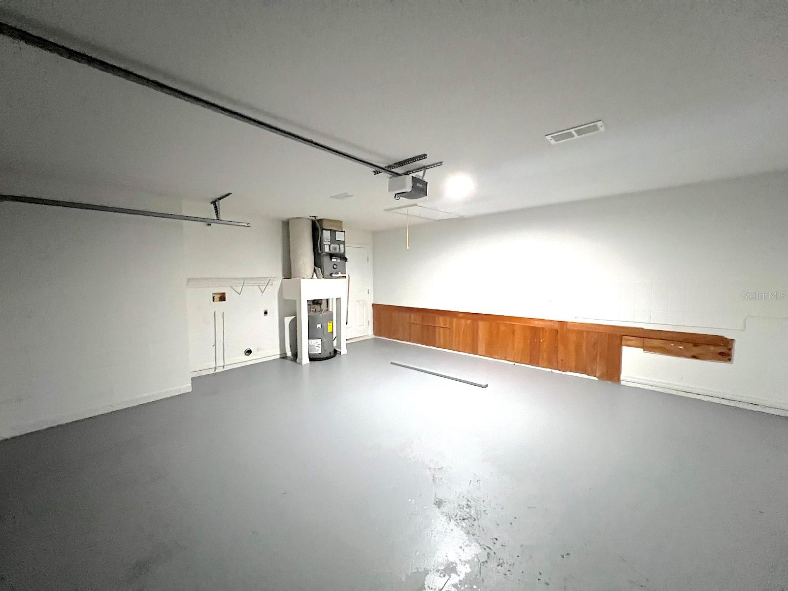 LEHIGH WOODS - Residential Lease