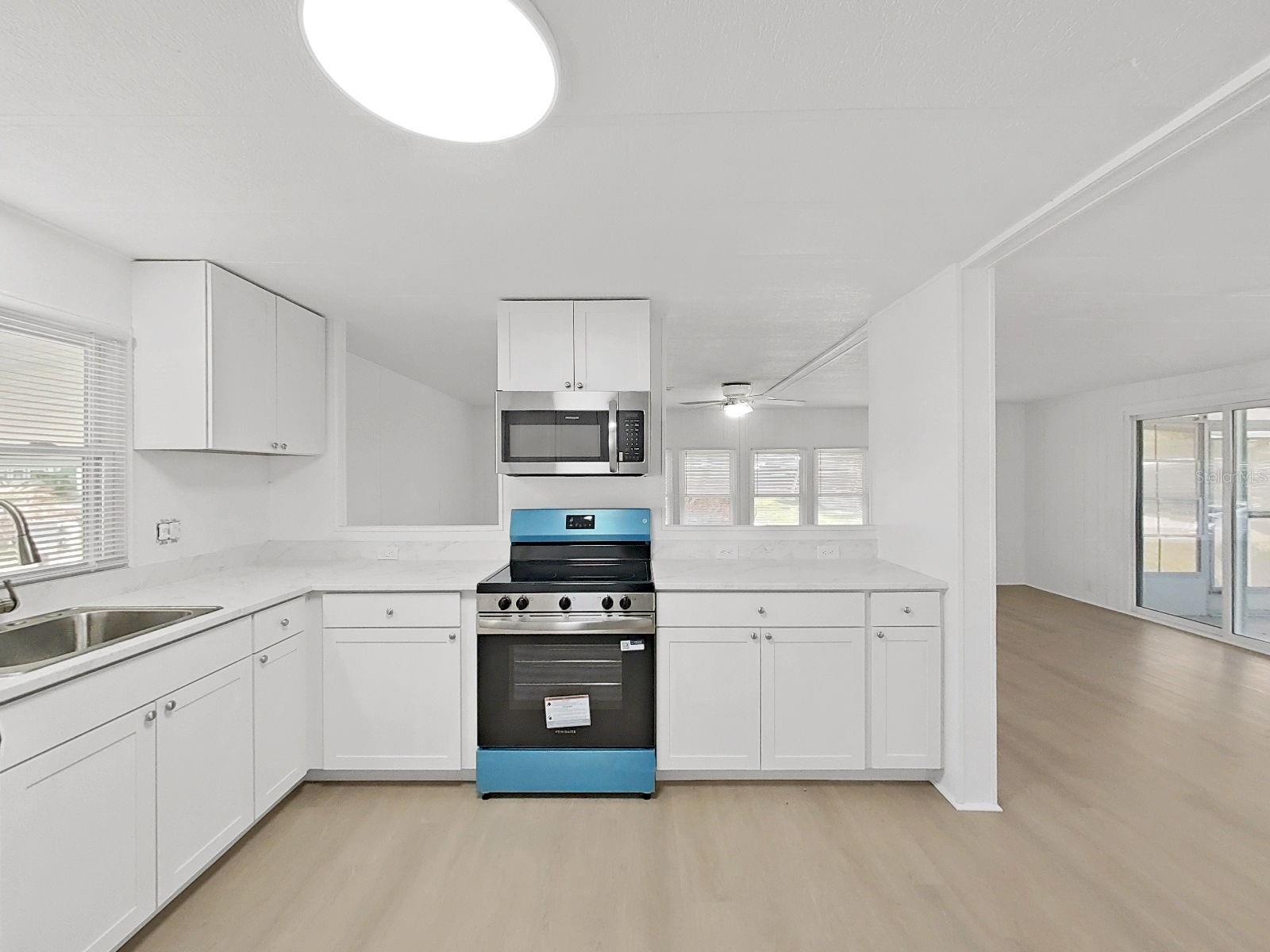 FOXWOOD LAKE ESTATES PH 01 - Residential