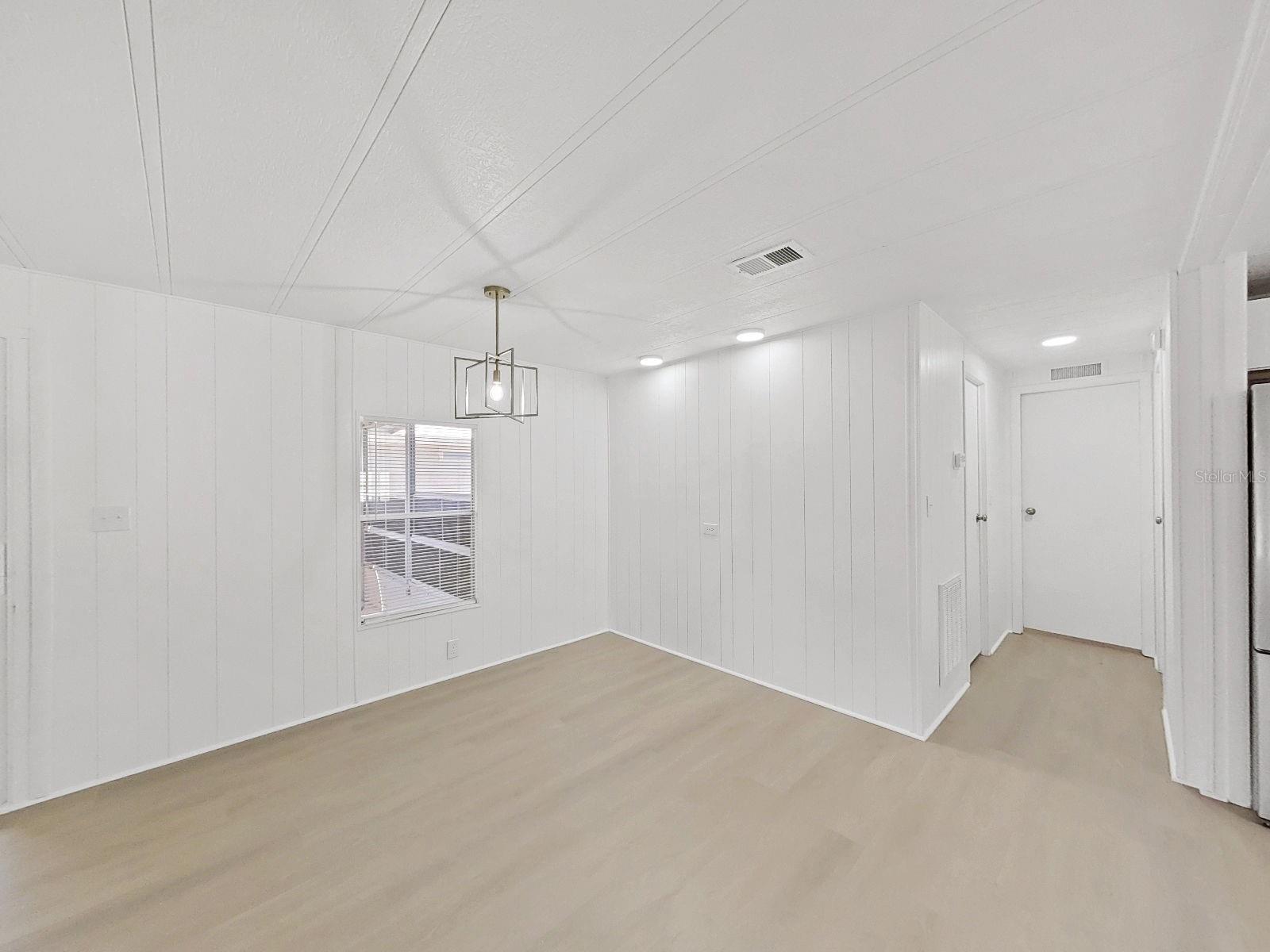 FOXWOOD LAKE ESTATES PH 01 - Residential