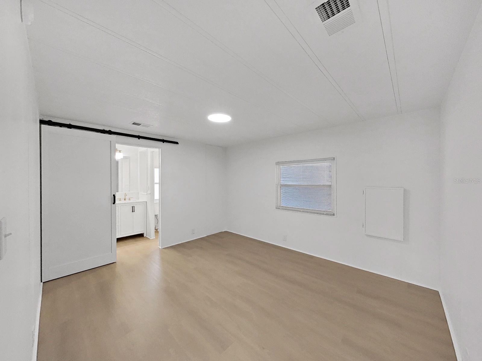 FOXWOOD LAKE ESTATES PH 01 - Residential