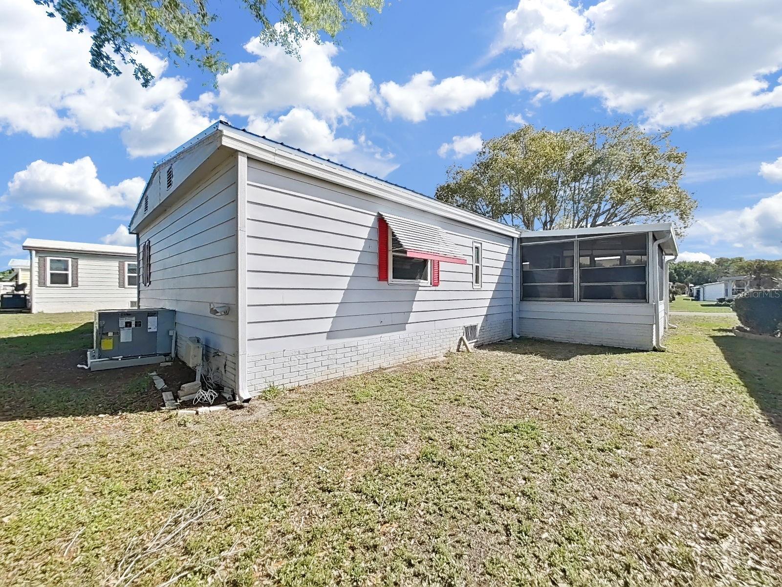 FOXWOOD LAKE ESTATES PH 01 - Residential