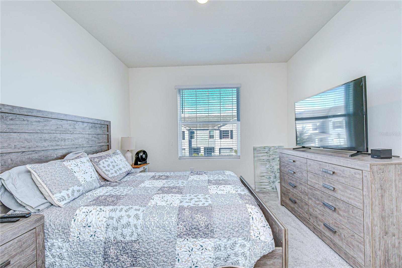 MANGROVE POINT - Residential