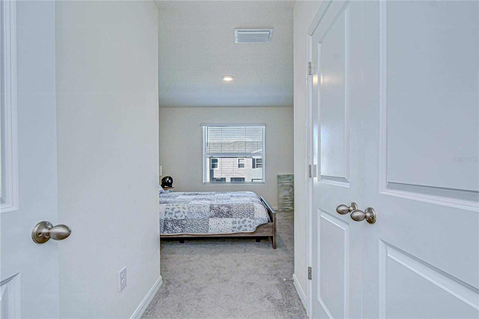 MANGROVE POINT - Residential