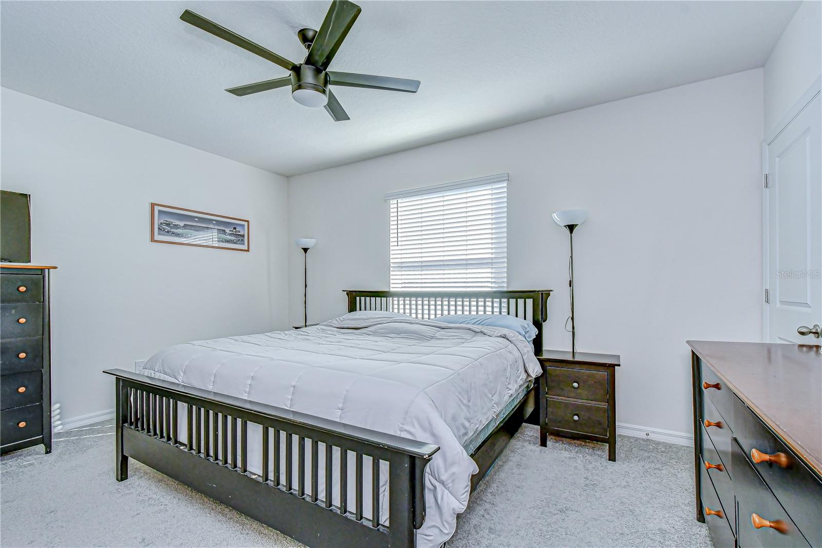 MANGROVE POINT - Residential