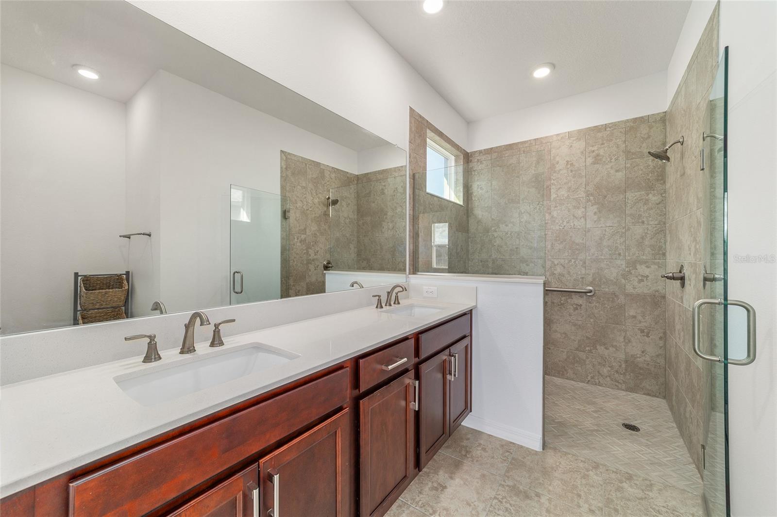 WEYBOURNE LANDING - Residential