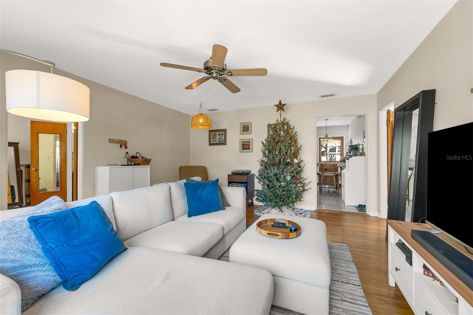 LAWSONA PARK - Residential