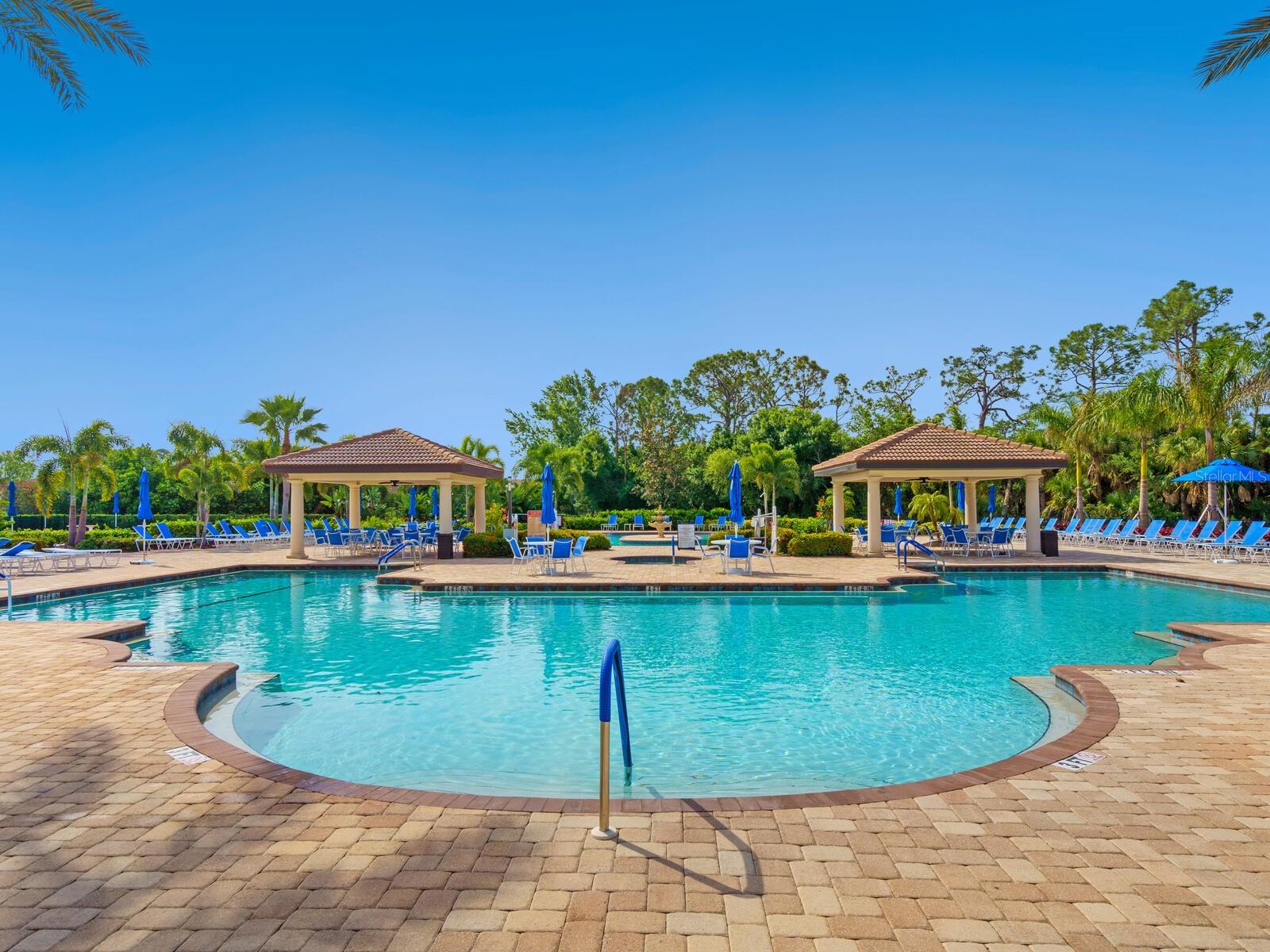 VENETIAN FALLS PH 3 - Residential