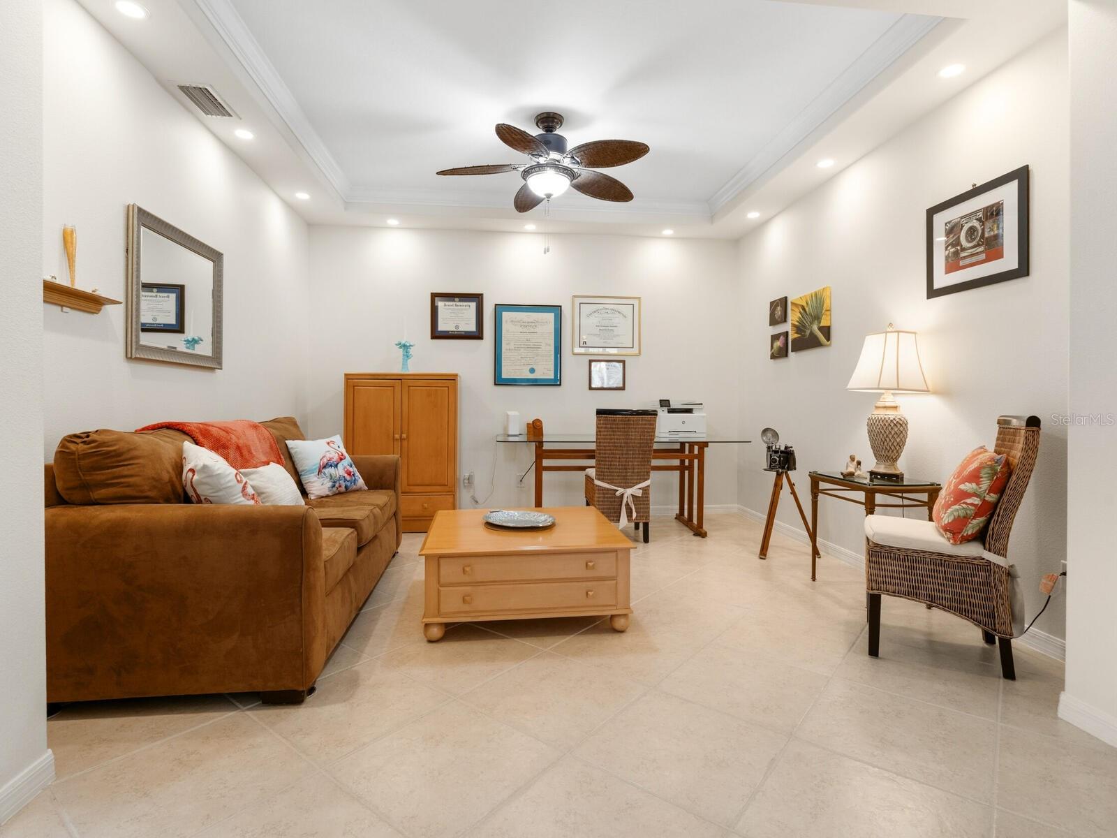 VENETIAN FALLS PH 3 - Residential