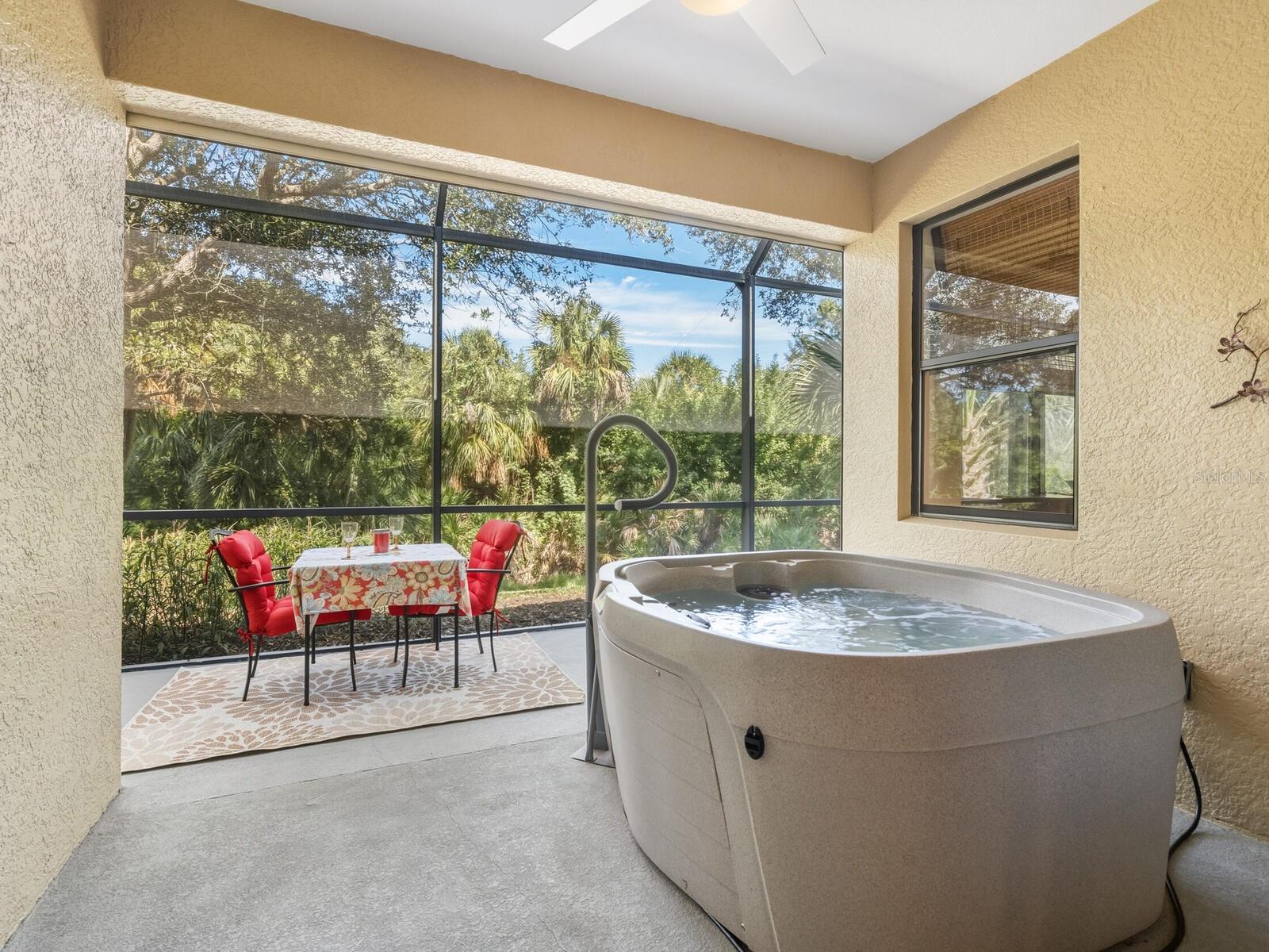 VENETIAN FALLS PH 3 - Residential