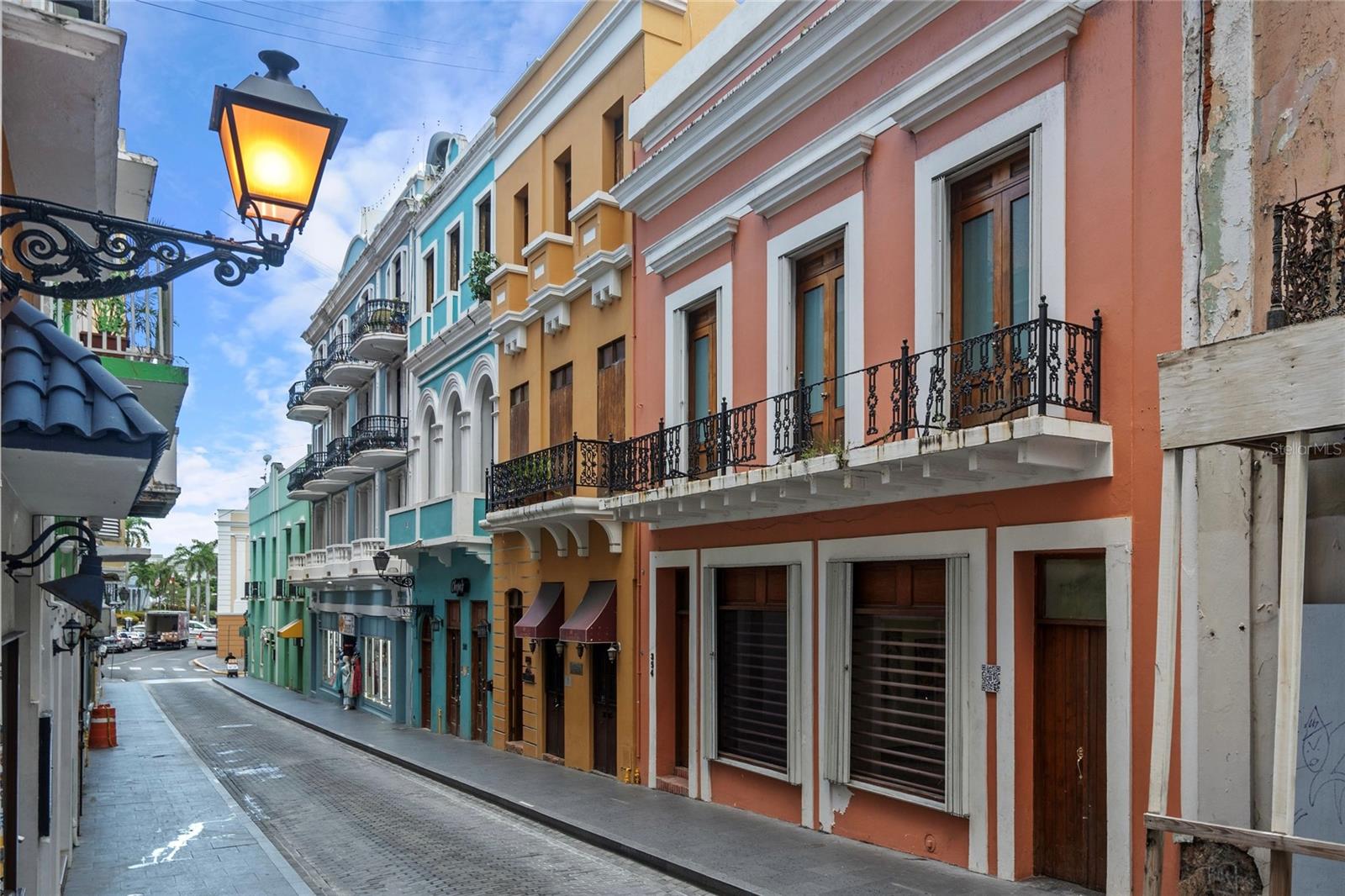 OLD SAN JUAN - Residential Income