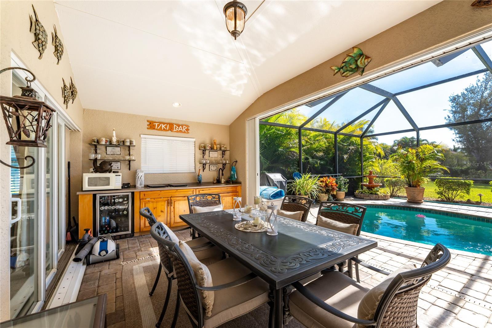 ROTONDA WEST WHITE MARSH - Residential