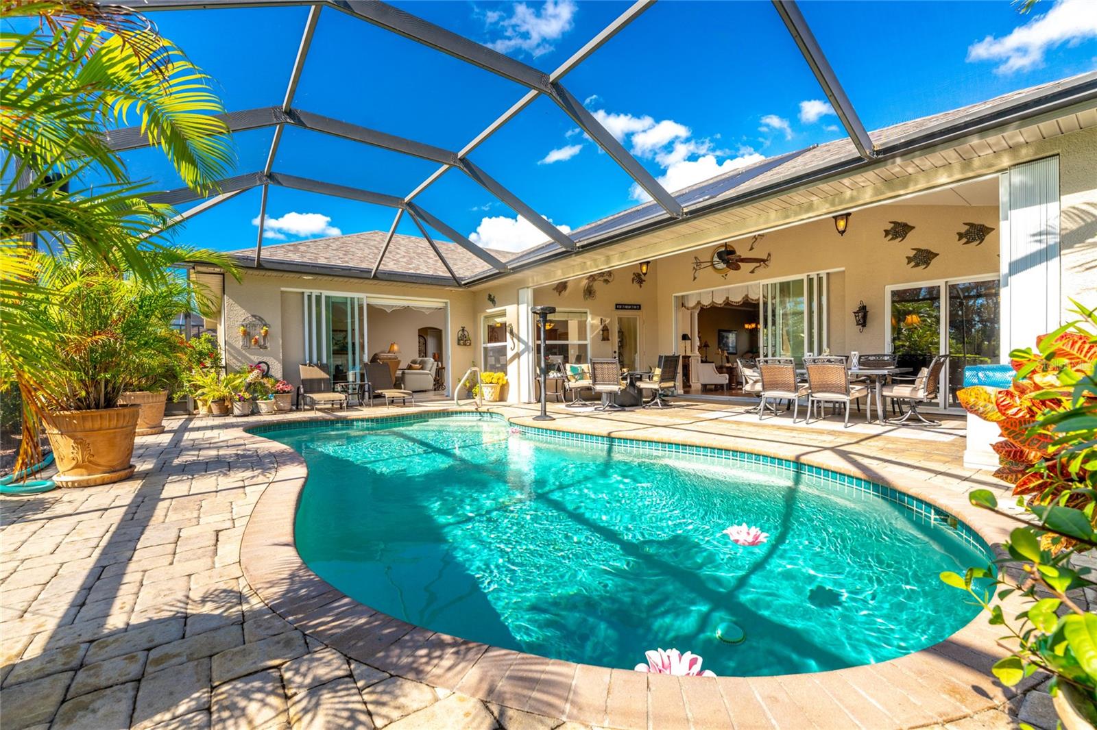 ROTONDA WEST WHITE MARSH - Residential