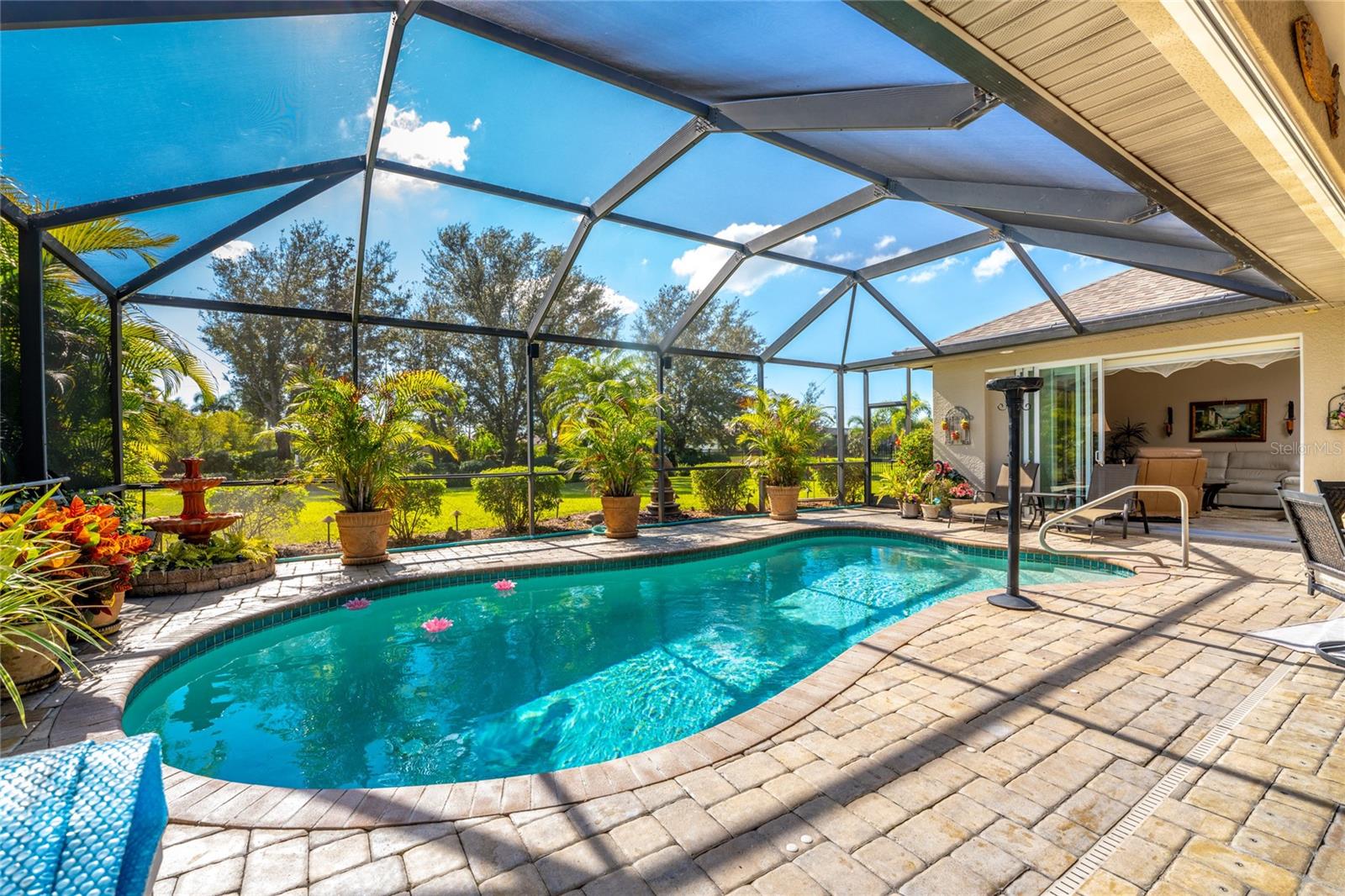 ROTONDA WEST WHITE MARSH - Residential