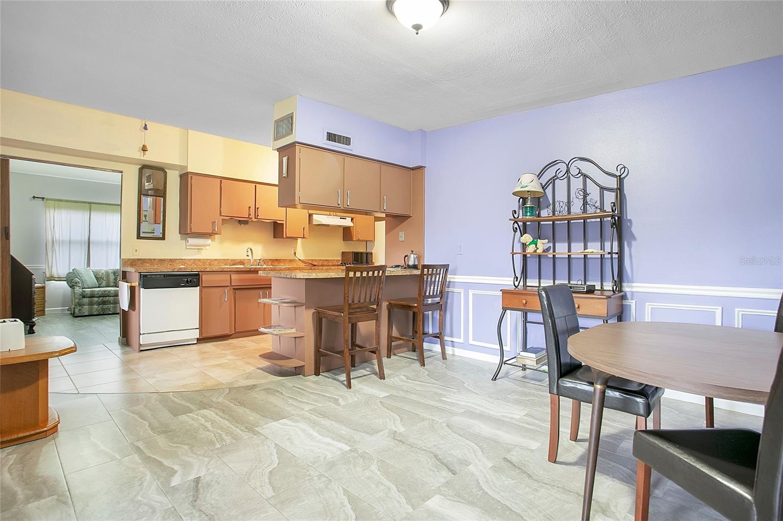 GARDENDALE UNIT 04 - Residential