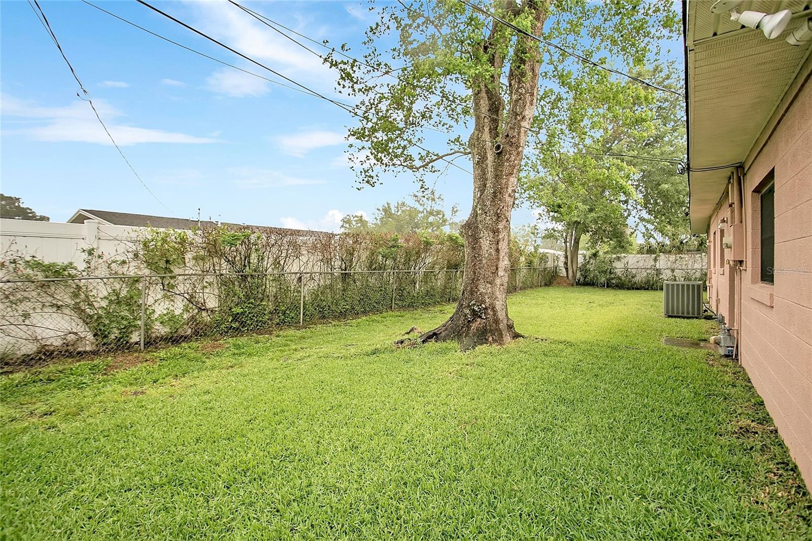 GARDENDALE UNIT 04 - Residential