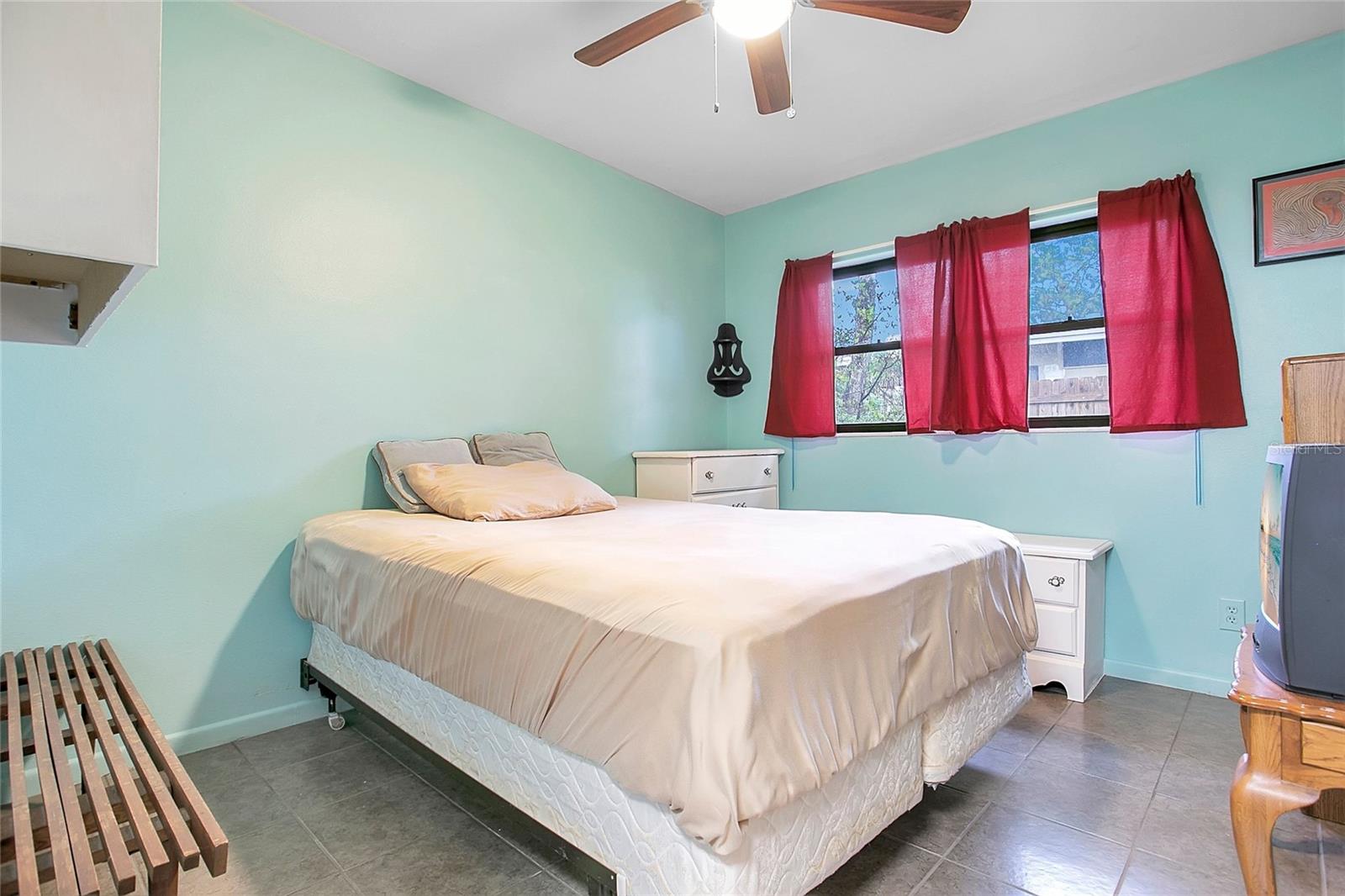 GARDENDALE UNIT 04 - Residential