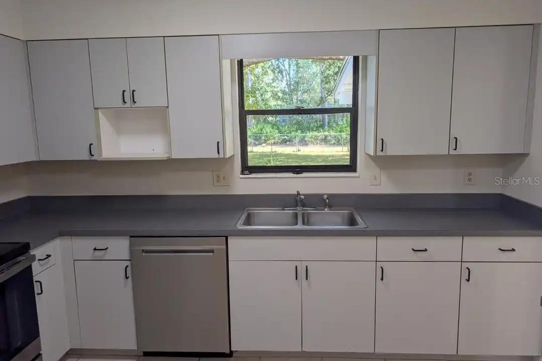 NORTHWOOD OAKS - Residential Lease