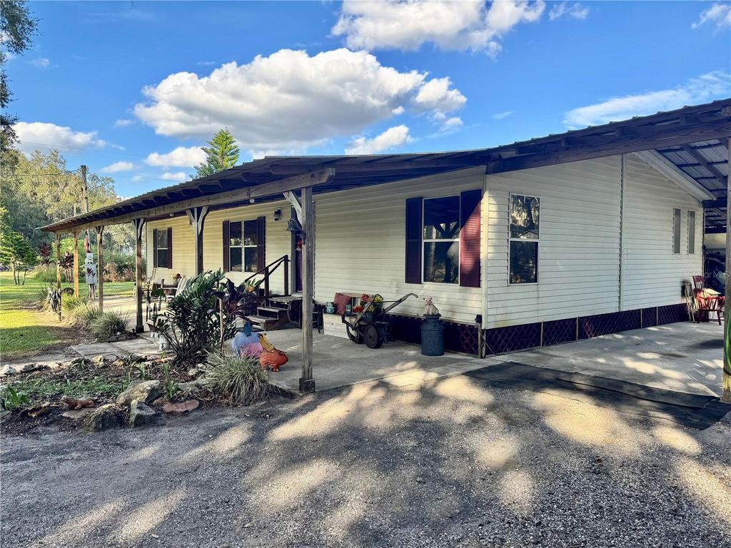 Photo of 4404 Platt Road, Plant City, FL 33565 (MLS # L4957172)