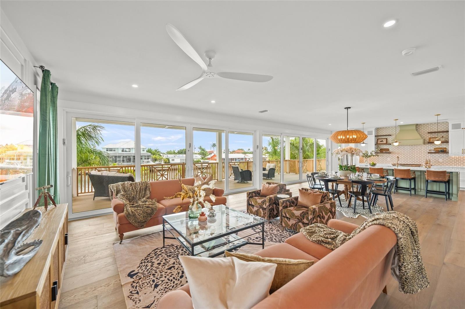 BAY PALMS ADD - Residential