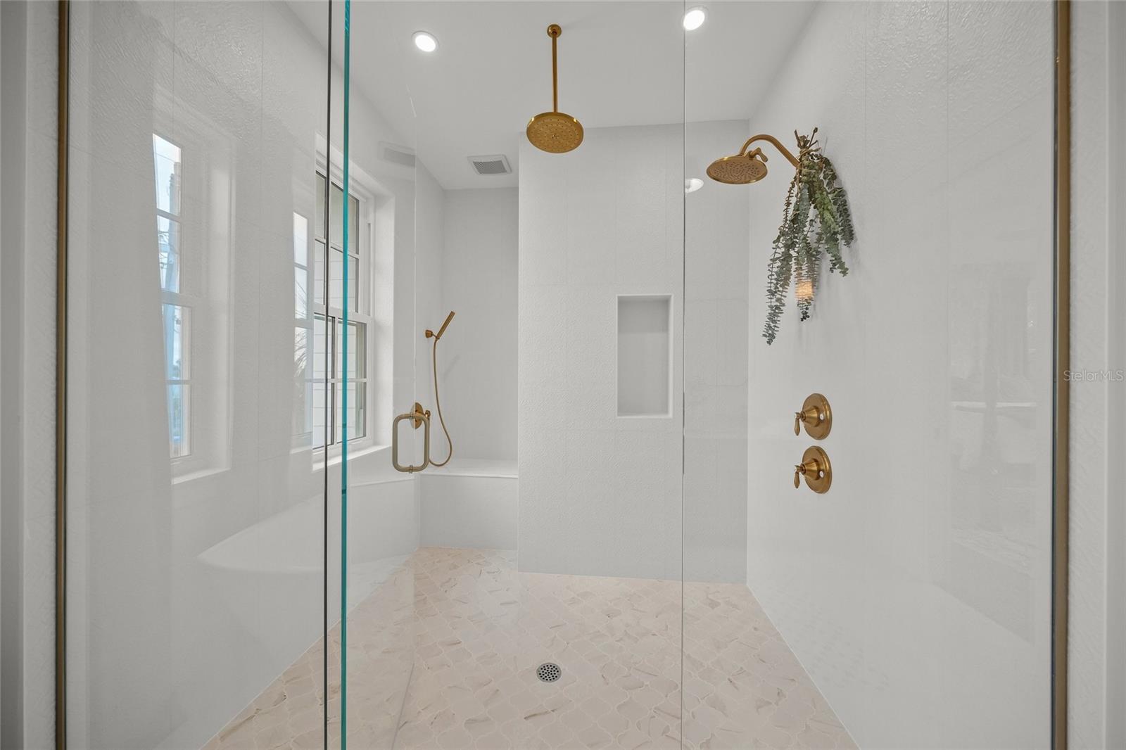 BAY PALMS ADD - Residential