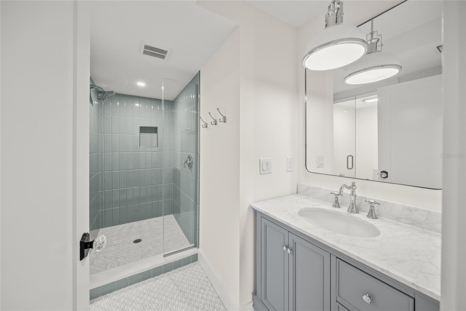 BAY PALMS ADD - Residential