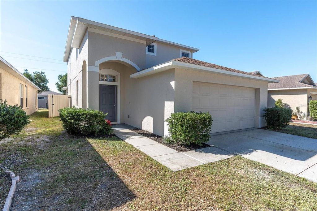 Photo of 1015 Windton Oak Drive, Ruskin, FL 33570 (MLS # TB8436487)