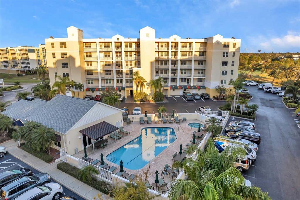 Photo of 1200 Country Club Drive #3105, Largo, FL 33771 (MLS # TB8536032)