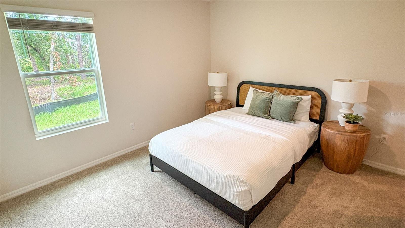 OAKFIELD LAKES - Residential