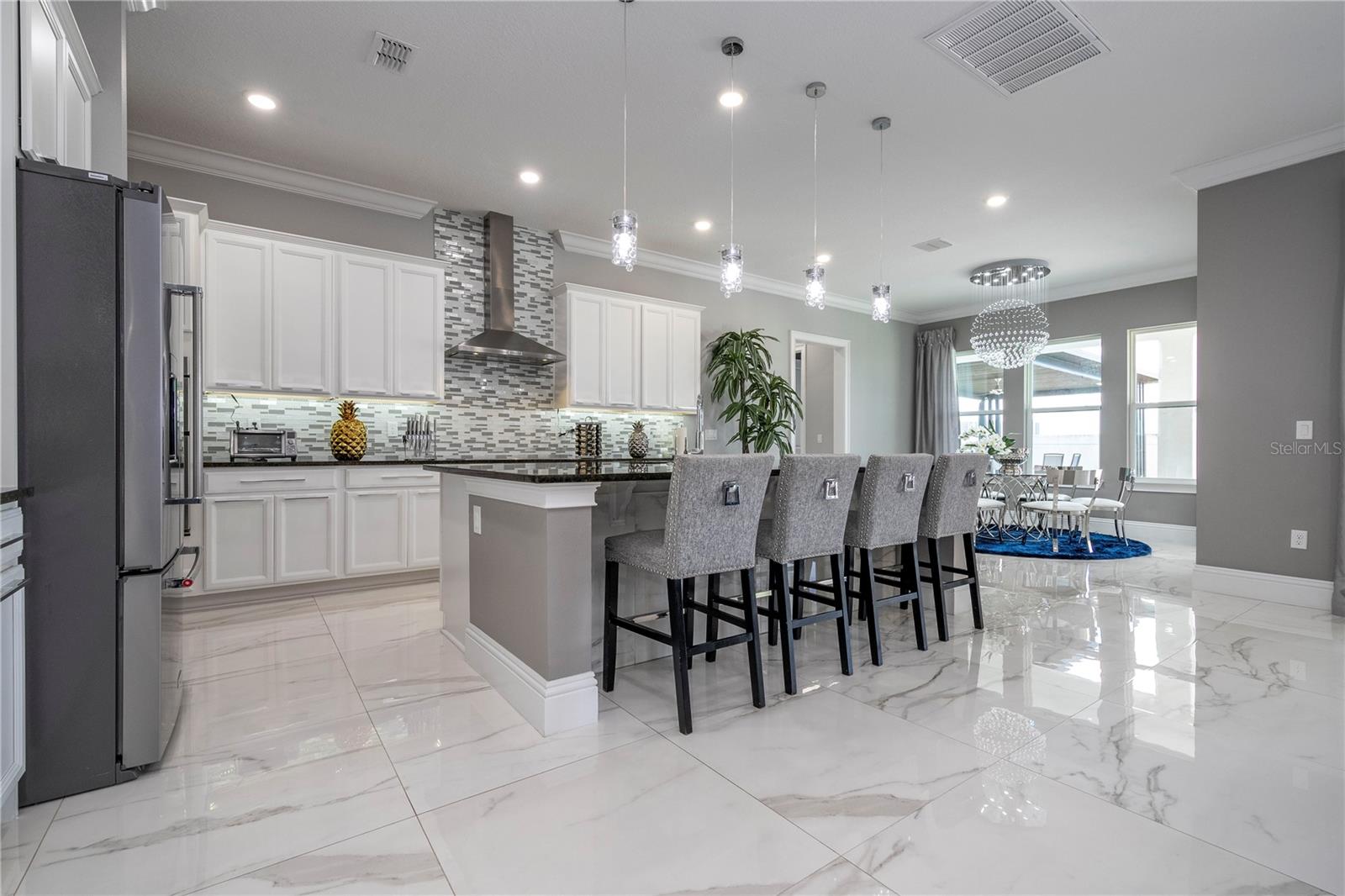 ESTATES/PARKSIDE - Residential