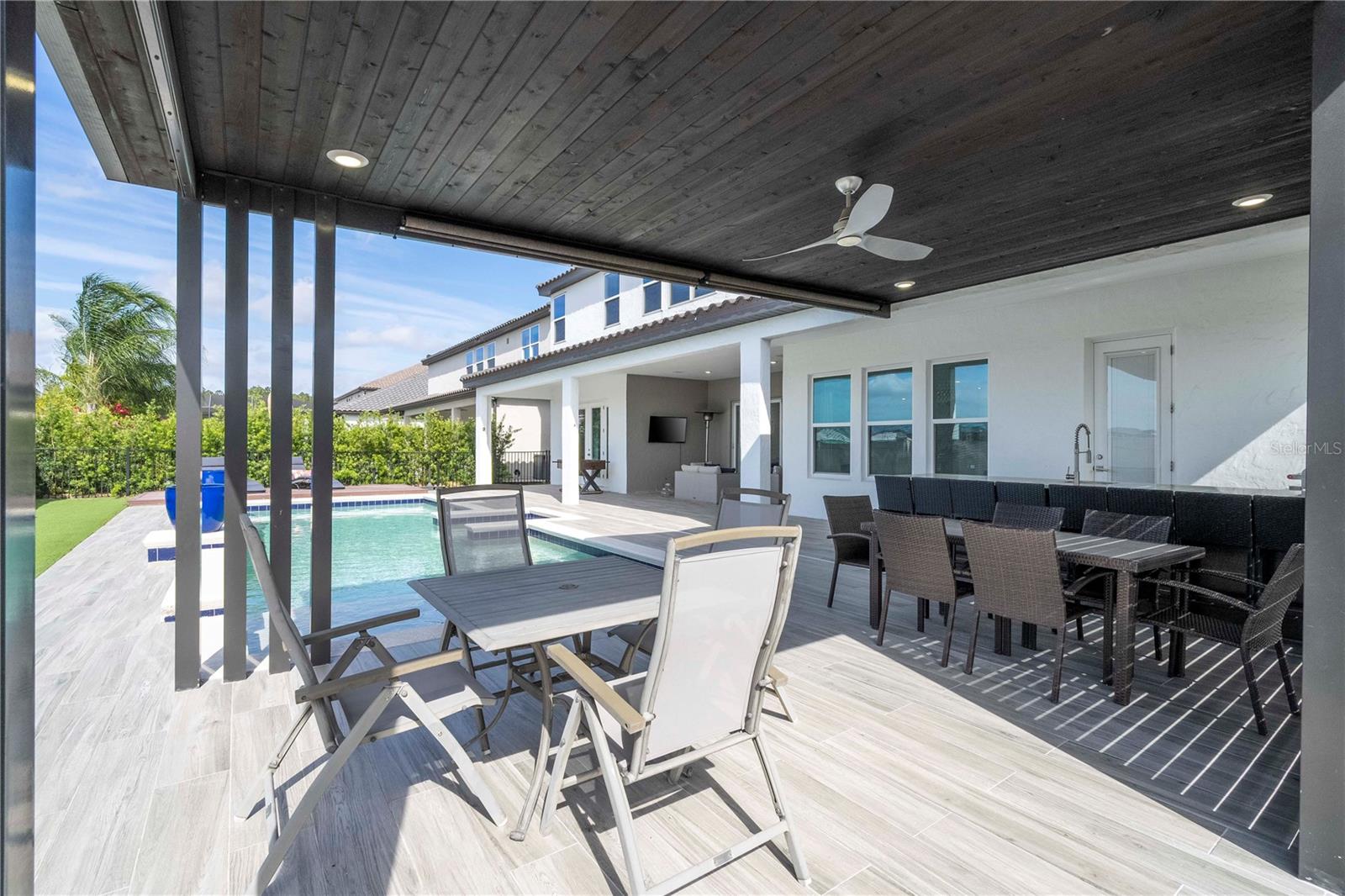 ESTATES/PARKSIDE - Residential