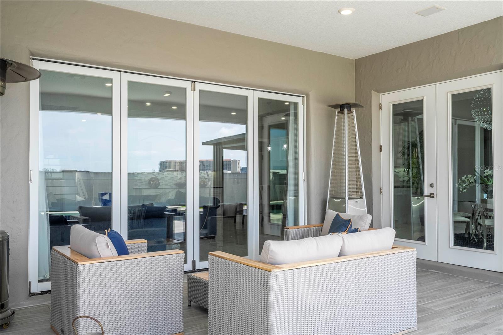 ESTATES/PARKSIDE - Residential