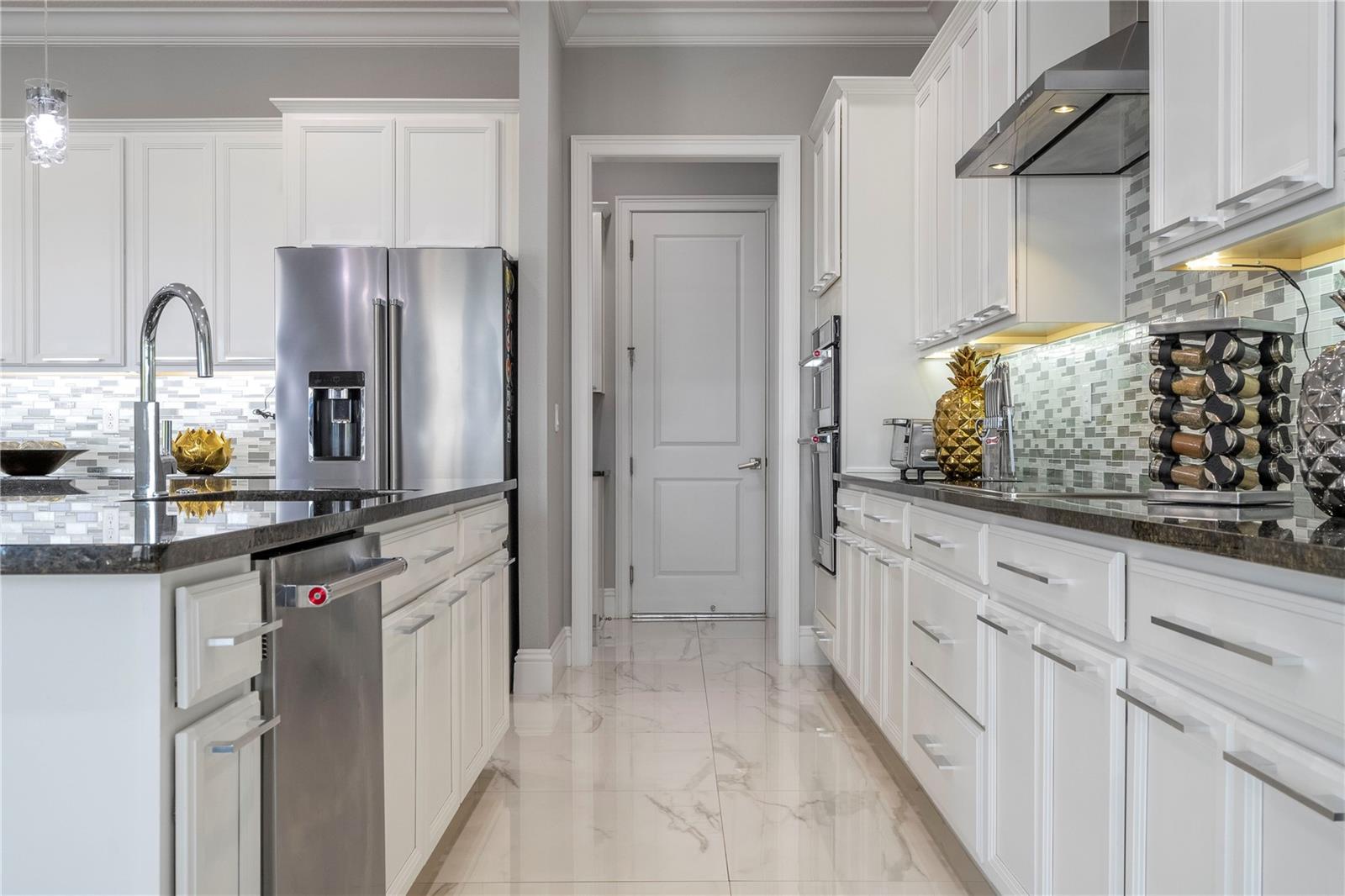 ESTATES/PARKSIDE - Residential