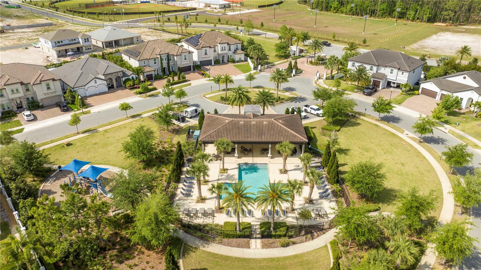ESTATES/PARKSIDE - Residential