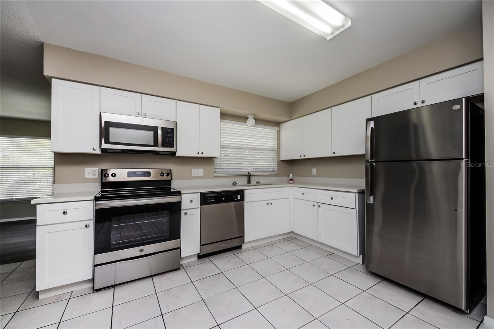 PEPPER MILL SEC 08 - Residential Lease