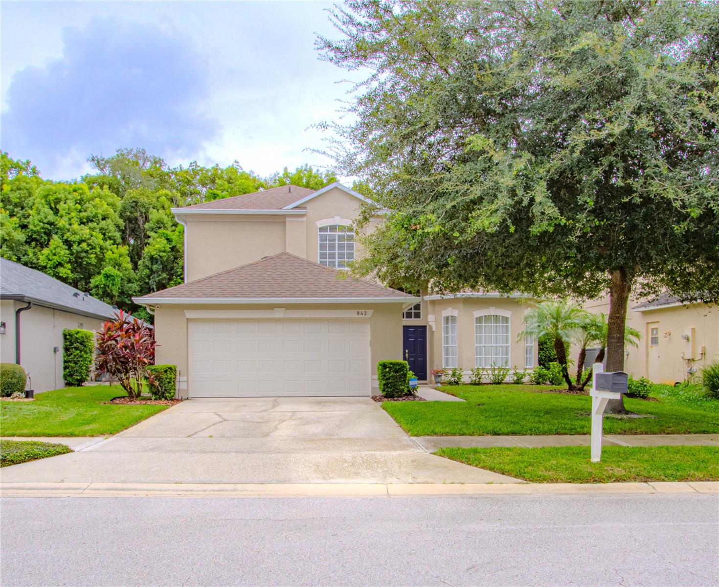 LOST LAKE ESTATES - Residential