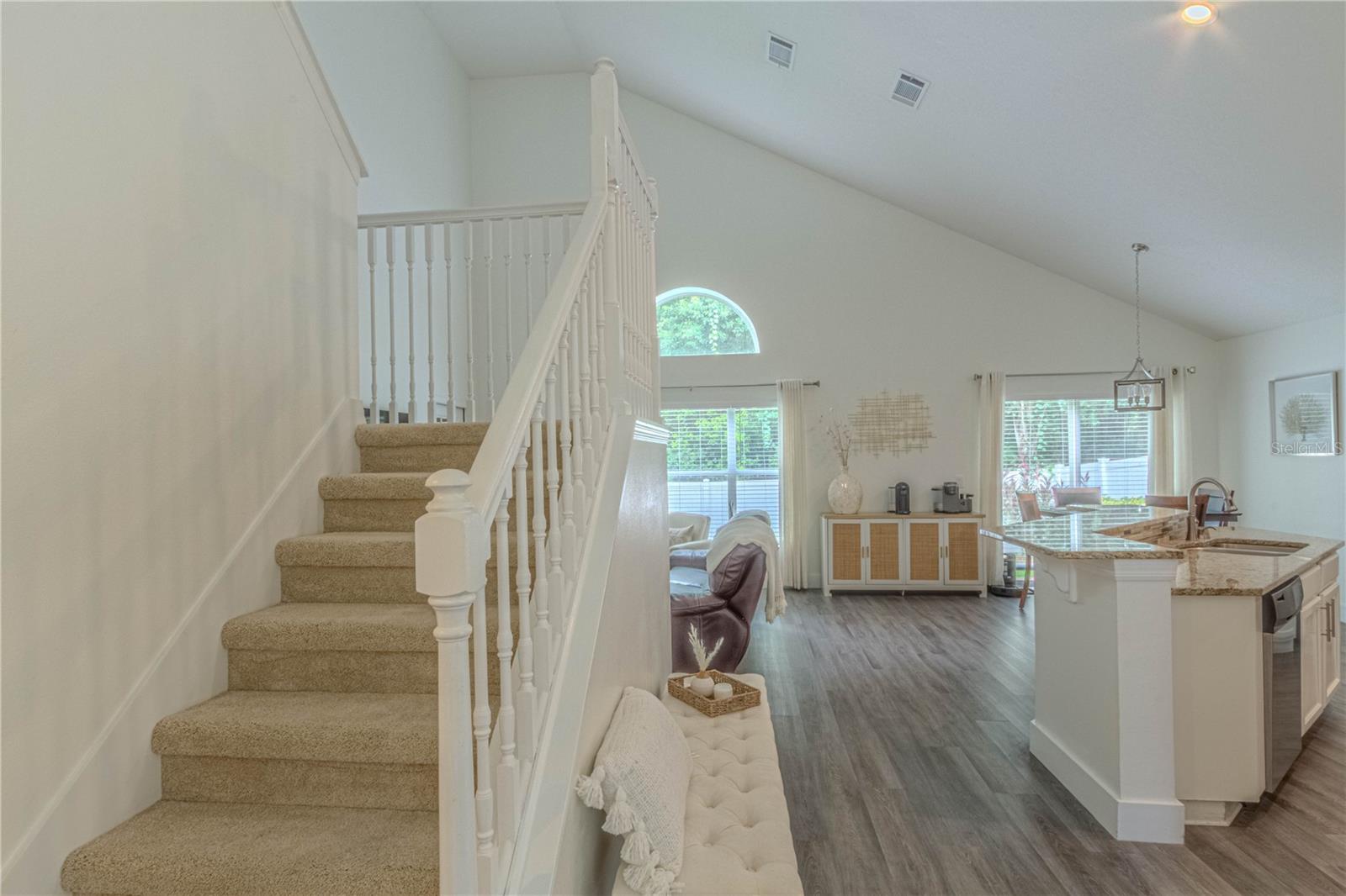 LOST LAKE ESTATES - Residential