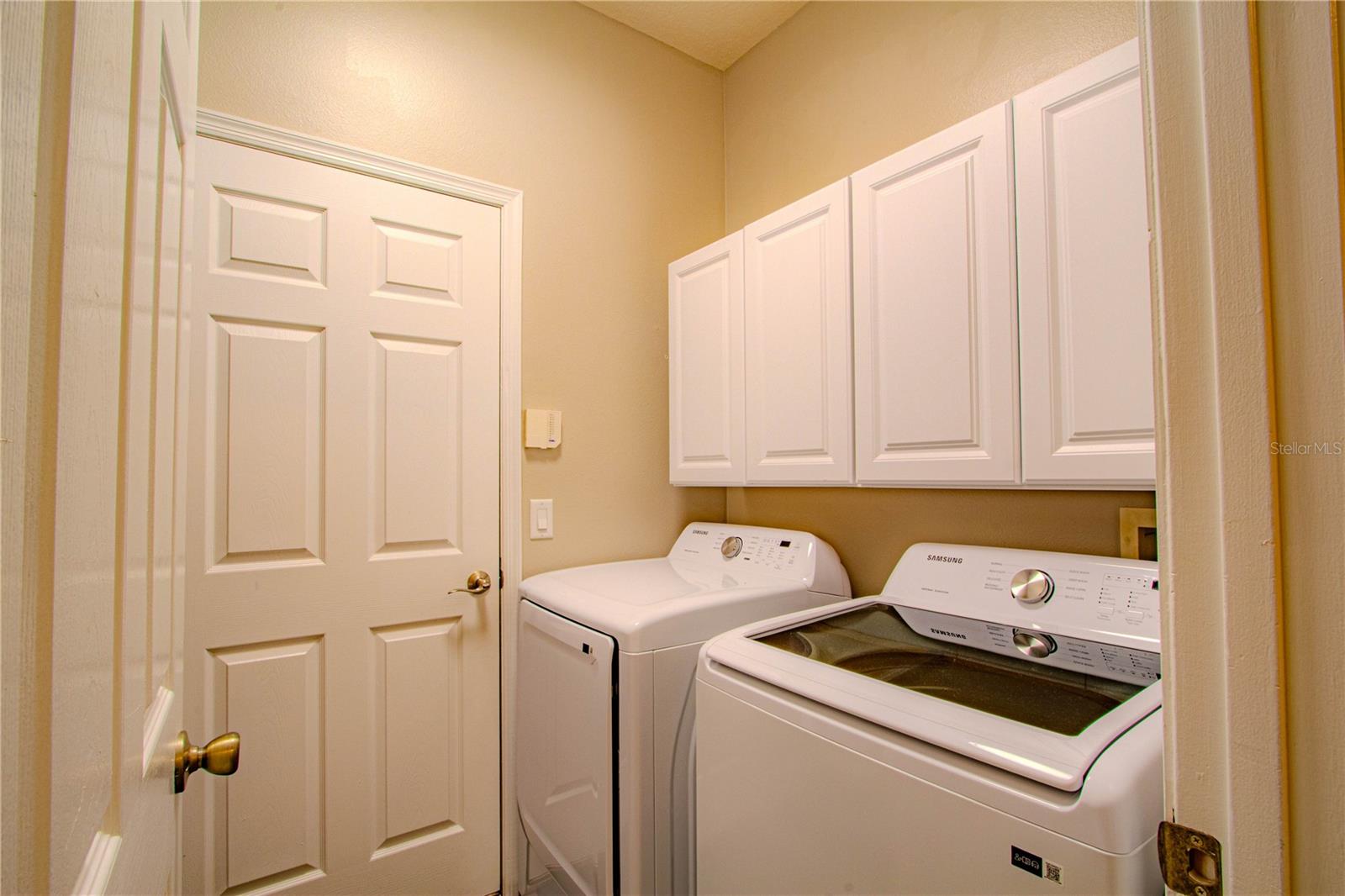 LOST LAKE ESTATES - Residential