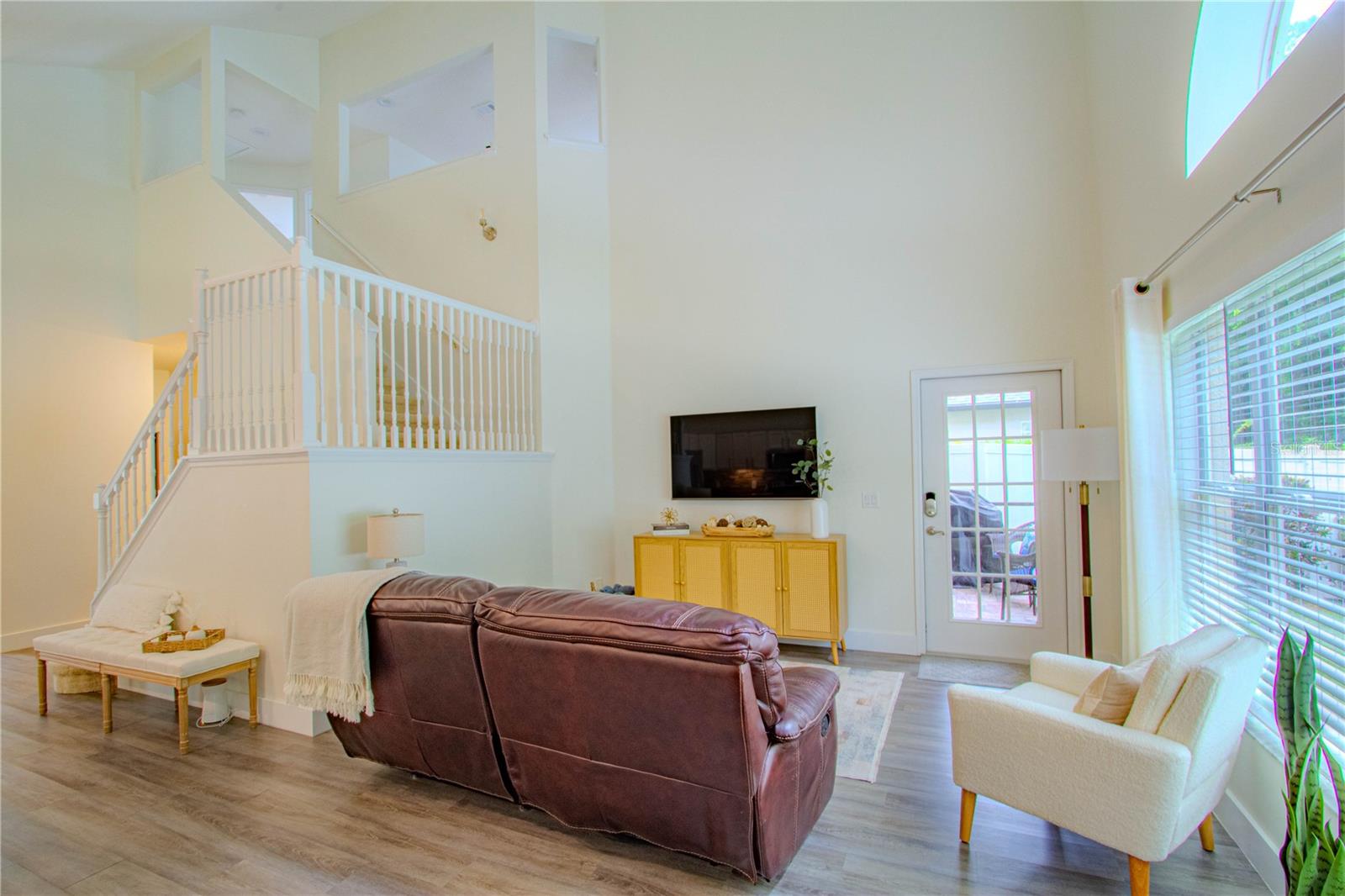 LOST LAKE ESTATES - Residential