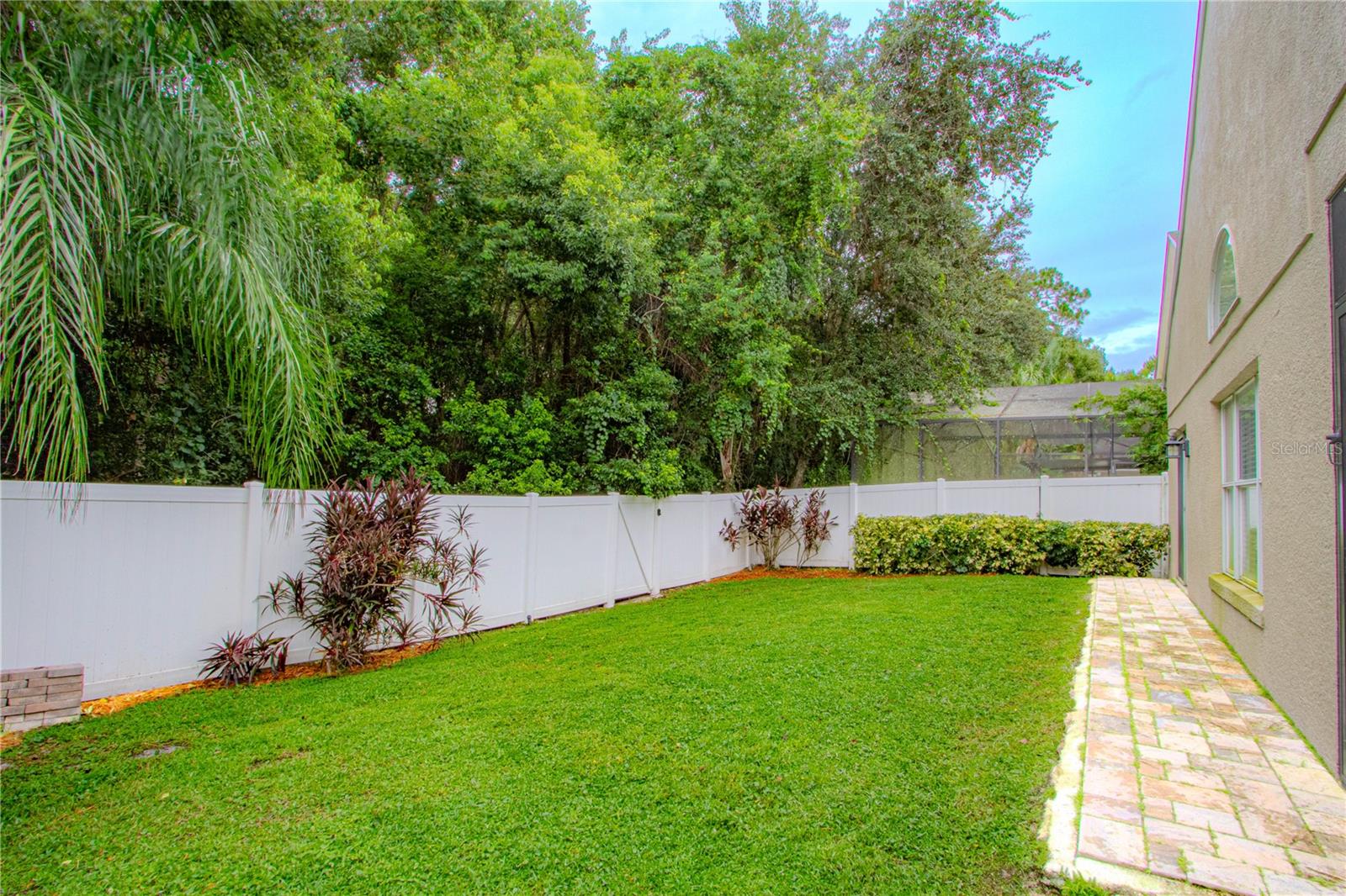 LOST LAKE ESTATES - Residential