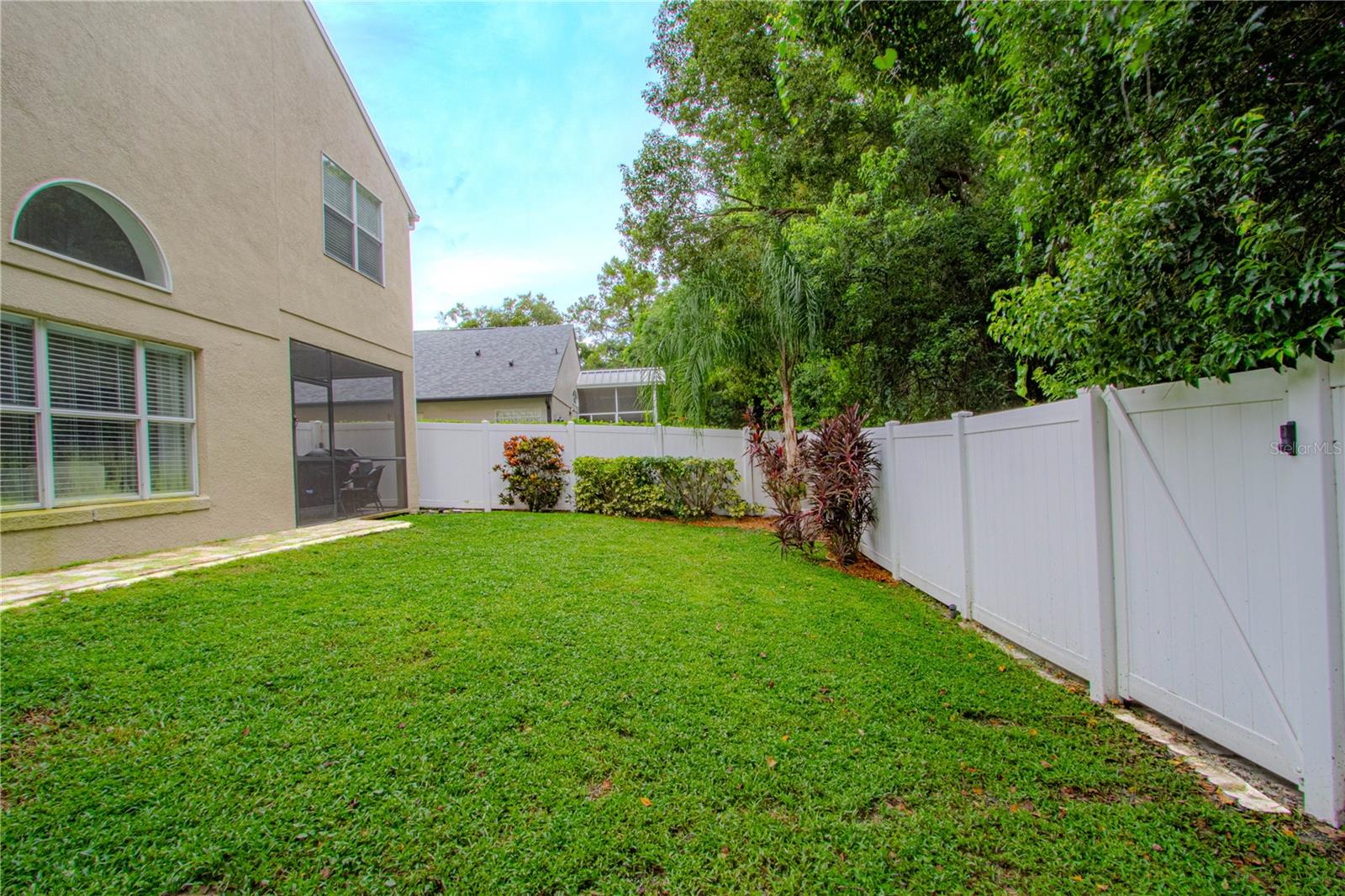 LOST LAKE ESTATES - Residential