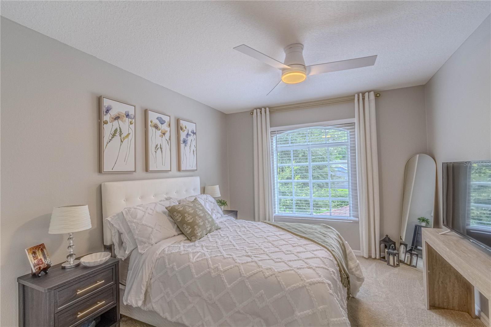 LOST LAKE ESTATES - Residential