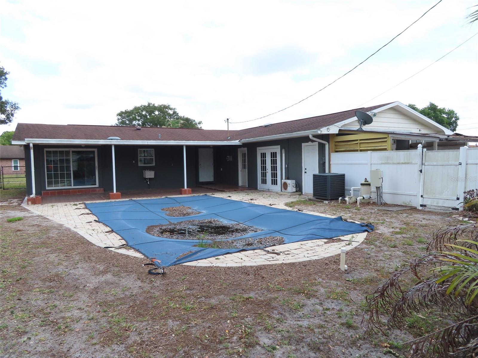 LAKE GIBSON ESTATES - Residential
