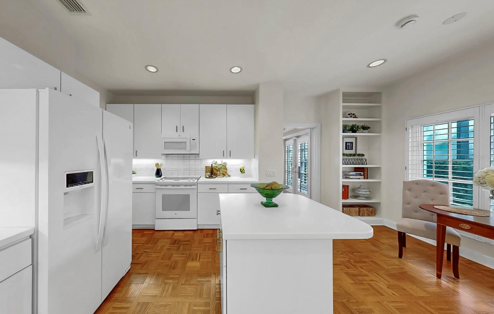 ADESTE A CONDO - Residential