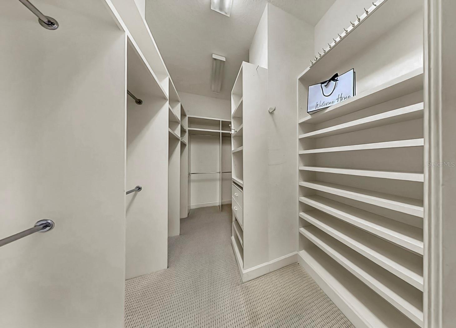 ADESTE A CONDO - Residential