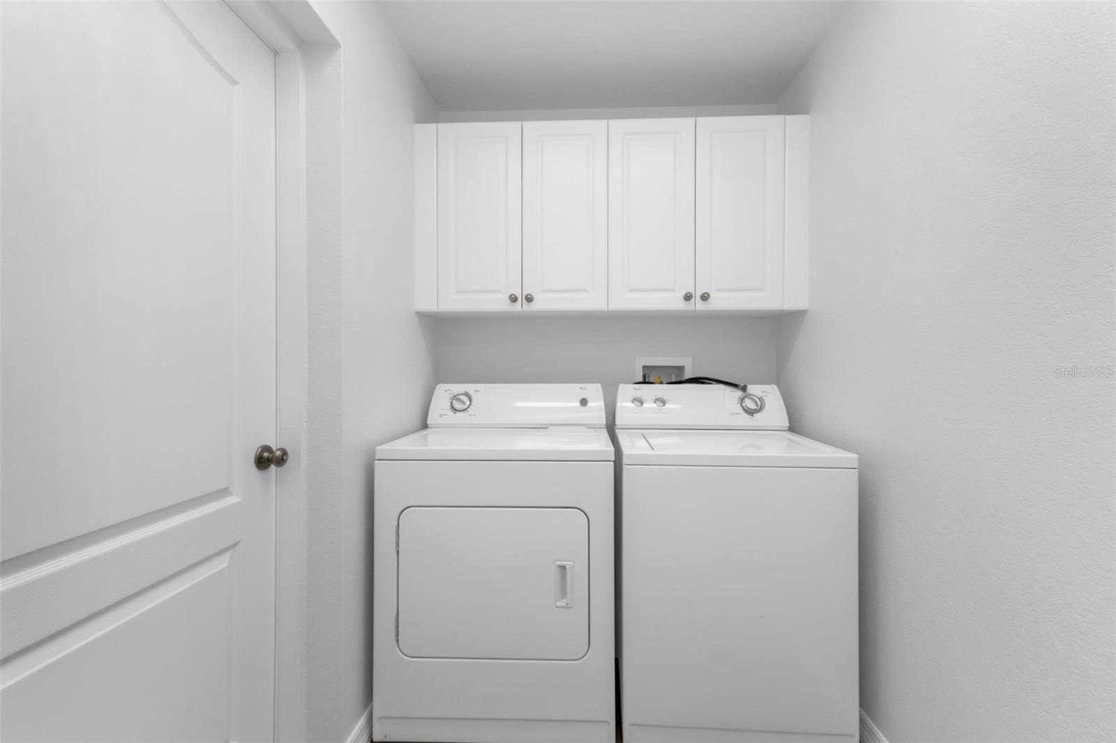 VILLAS BURNT STORE ISLES 01 - Residential