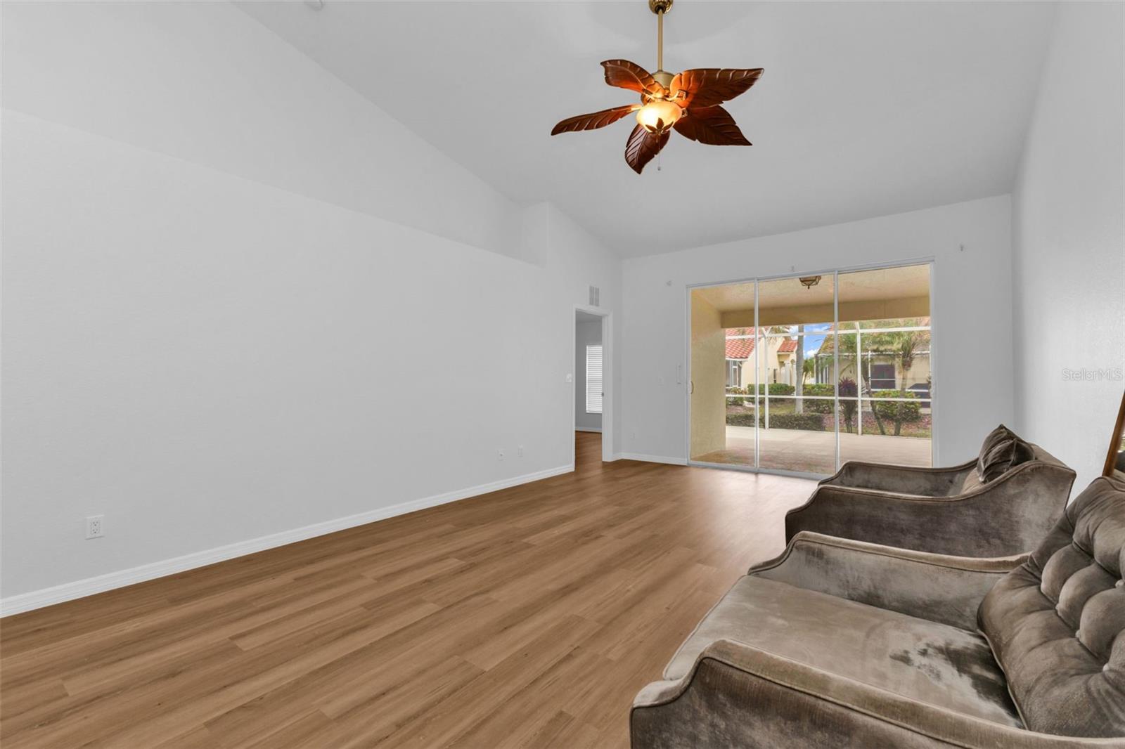 3790 TRIPOLI BOULEVARD 31