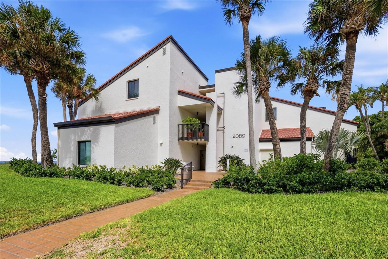 2089 GULF OF MEXICO DRIVE G1-302