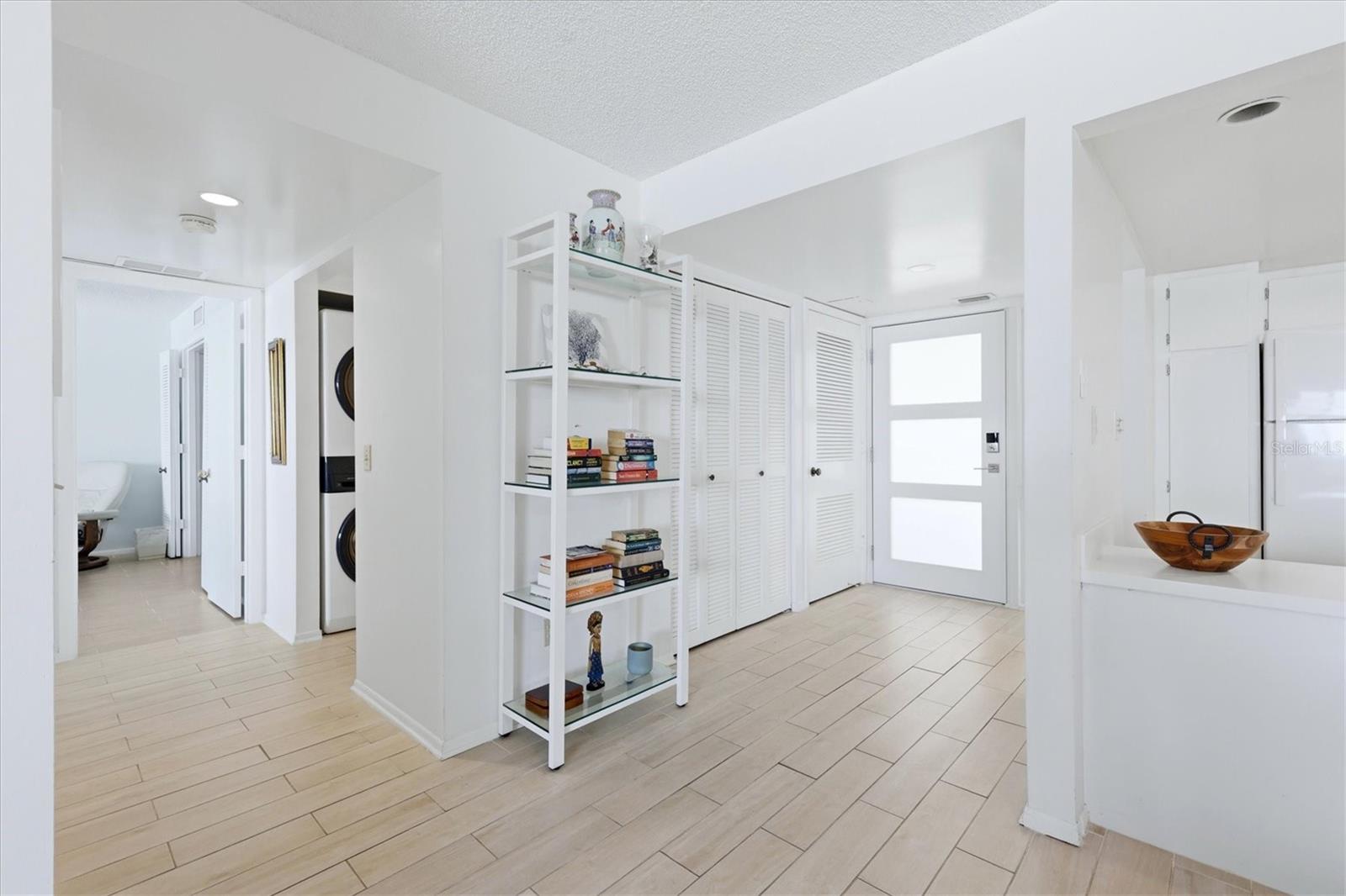 2089 GULF OF MEXICO DRIVE G1-302